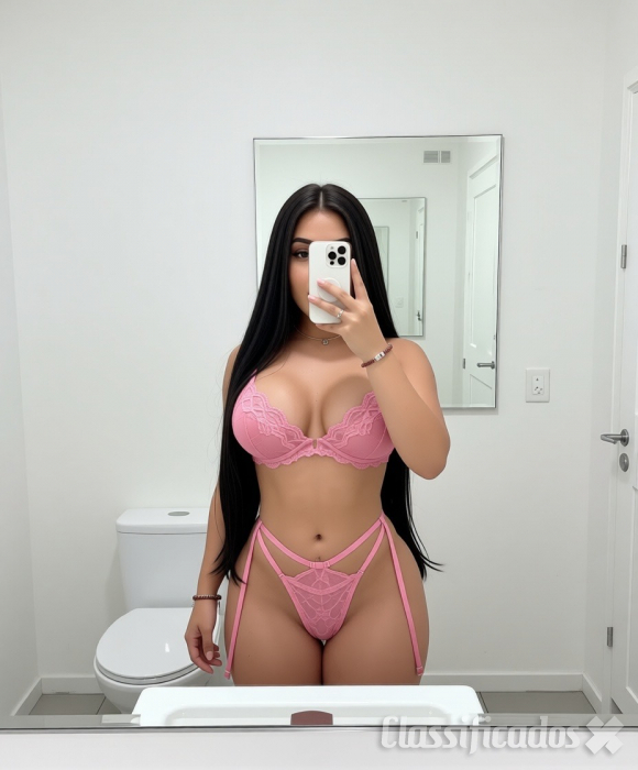 Morena quente s...